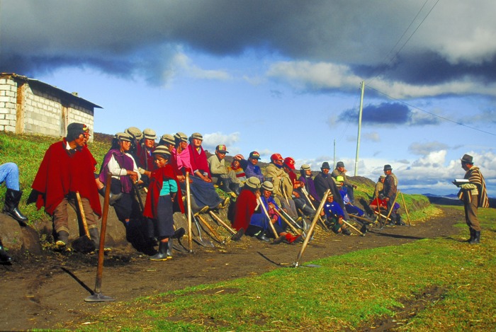 A l'école des Andes - La minga